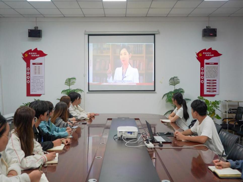 图片2.png 图片2.png