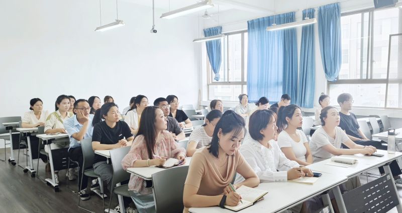 改革研讨会2..jpg